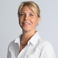 Åse Haglund, Byggherrarna